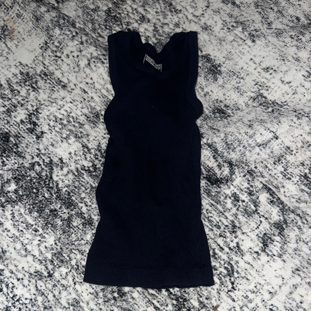Kids Size Small Andrew Scott Black Sleeveless Top.